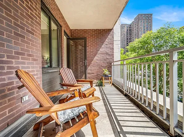 353 East 104th Street 2A image 2 of 9