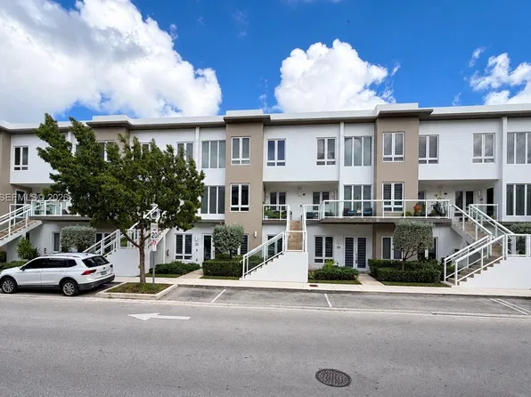 10225 NW 63rd Ter APT 103, Doral, FL 33178