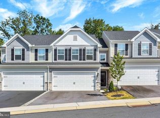 156 Emma Cir, Harrisburg, PA 17112