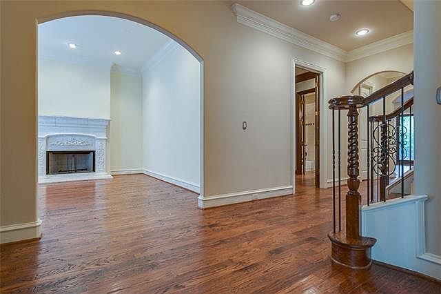 1st image of 7907 W Lovers Ln