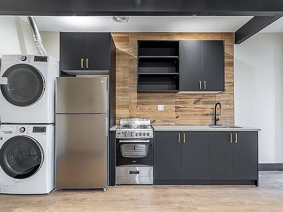 2nd image of 1665 Brooklyn Ave #2R