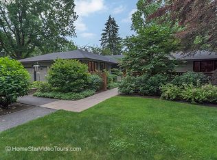 1300 Andrews Rd, Lake Oswego, OR 97034