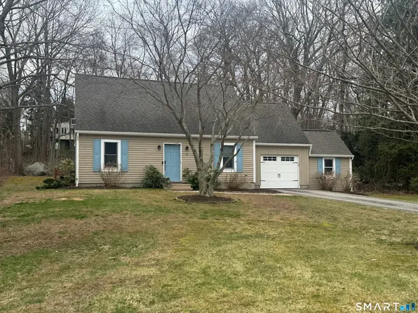 6 Cheryl Court, East Lyme, CT 06357