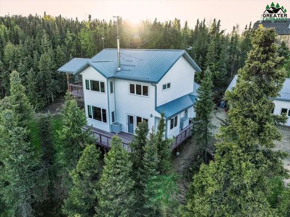 385 Nordstrasse Rd, Fairbanks, AK 99709