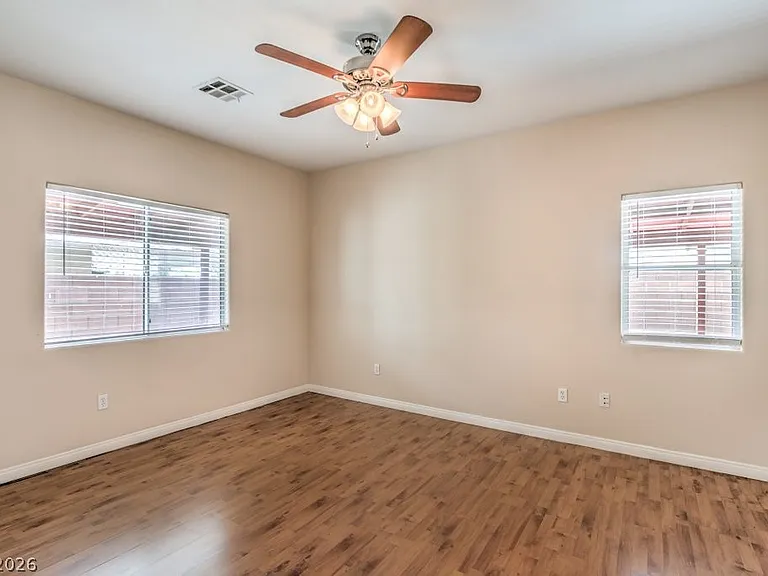 9629 Sound View Ave — Photo 16