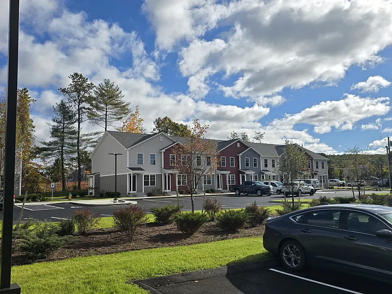 2-5 Megway Ct — Photo 16