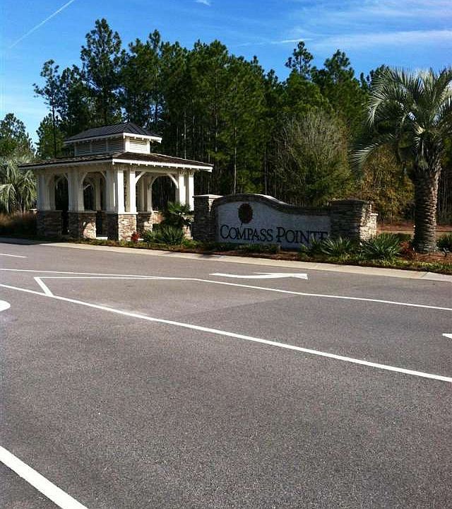 1st image of 8454 Compass Pointe Eas Wynd NE