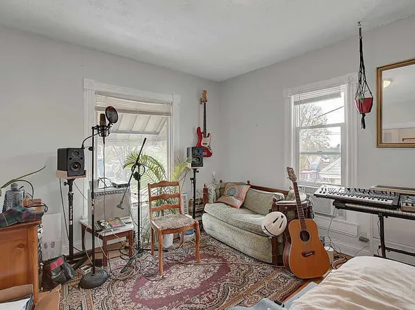 1125 26th Ave NE #2, Minneapolis, MN 55418