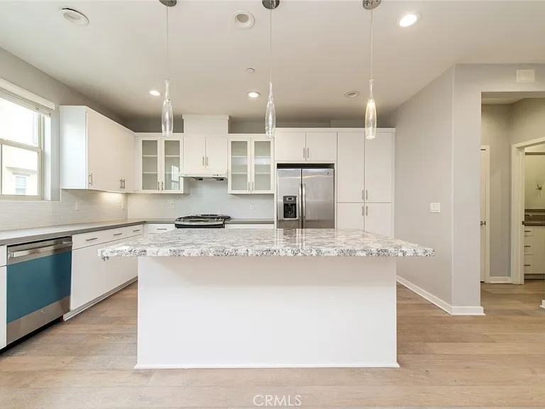 21020 Cornerstone Dr — Photo 4