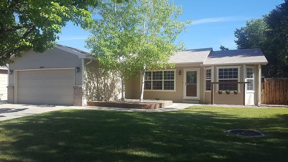 Beautiful curb appeal