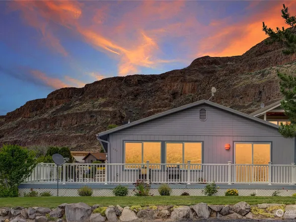 619 Boyer Avenue SW, Quincy, WA 98848