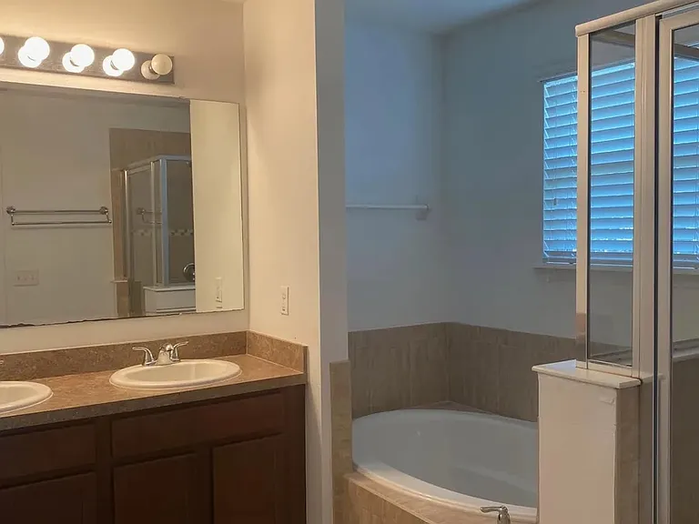 4257 Regal Town Ln — Photo 26