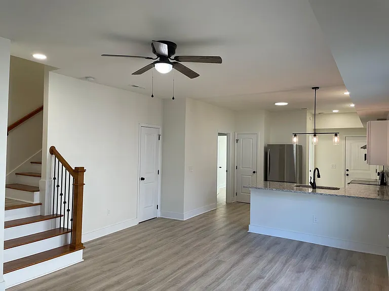 8136 Graham Rd #100 — Photo 7