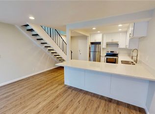 1436 12th St APT A, Manhattan Beach, CA 90266