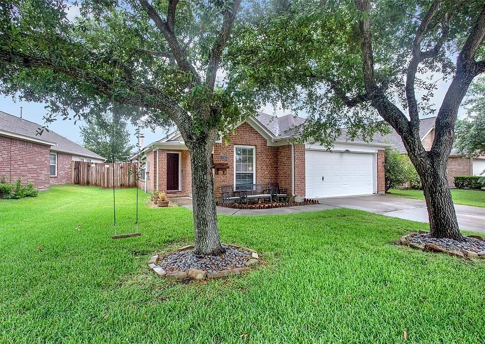 1st image of 3263 Gladewater Ln