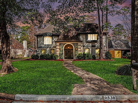 4th image of 9530 Arcade Dr