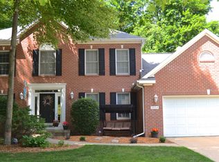 5014 Goldenwood Dr, Midland, MI 48640