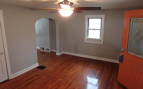 3rd image of 1311 N Jackson Ave