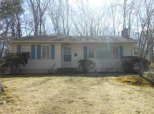 50 Pole Bridge Rd, Scituate, RI 02857