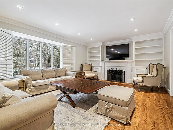 4th image of 1188 Carey Rd