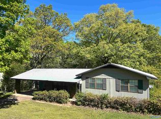 1313 Barry Rd, Anniston, AL 36206