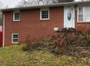 353 Kings Rd, Piney Flats, TN 37686