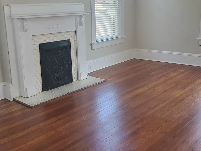 381B Spring St #B — Photo 37