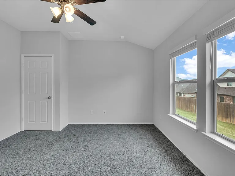 1303 Prospector Trl — Photo 9