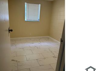 8020 N 13th St APT A, Tampa, FL 33604