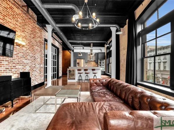 101 Barnard Street #204, Savannah, GA 31401