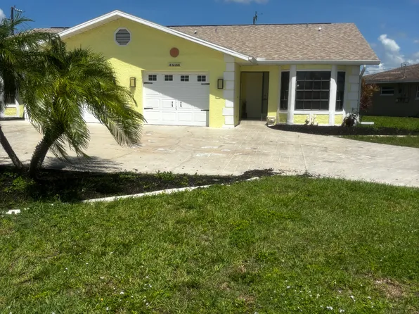 4836 Marine Dr, Cape Coral, FL 33904