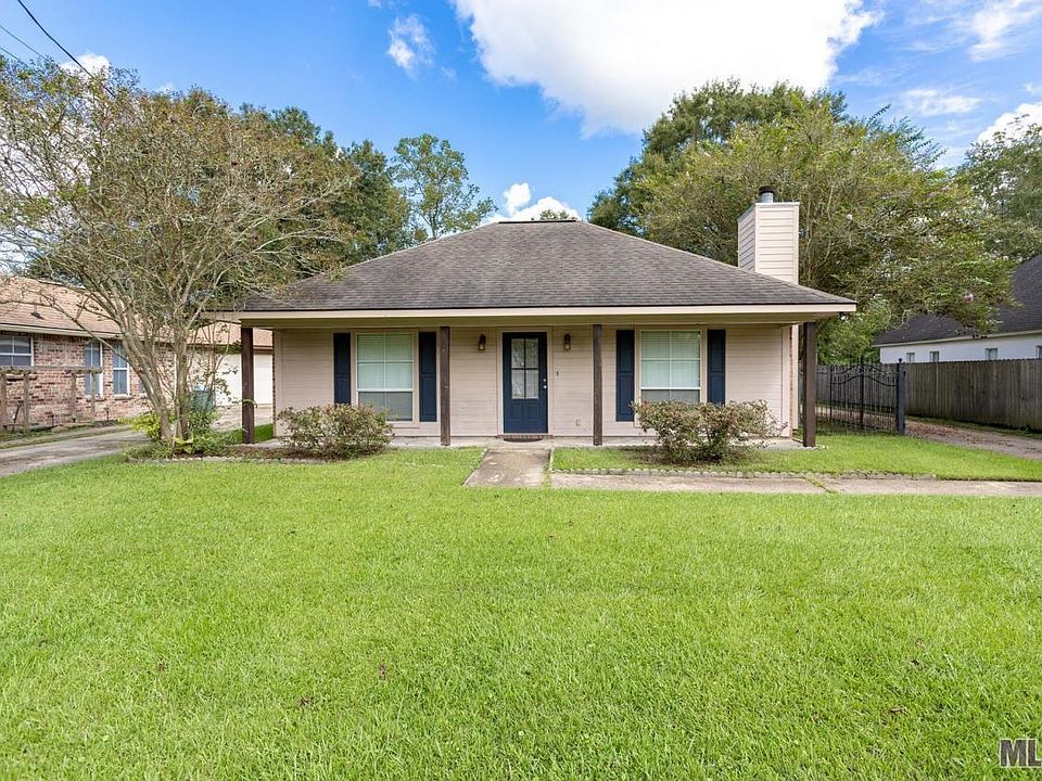 1st image of 38106 Eastlake Dr