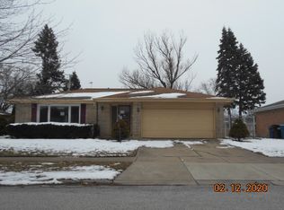 1327 E 169th Pl, South Holland, IL