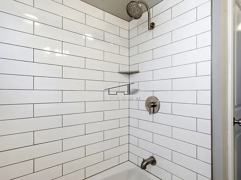 3729 Jackson Ave — Photo 17