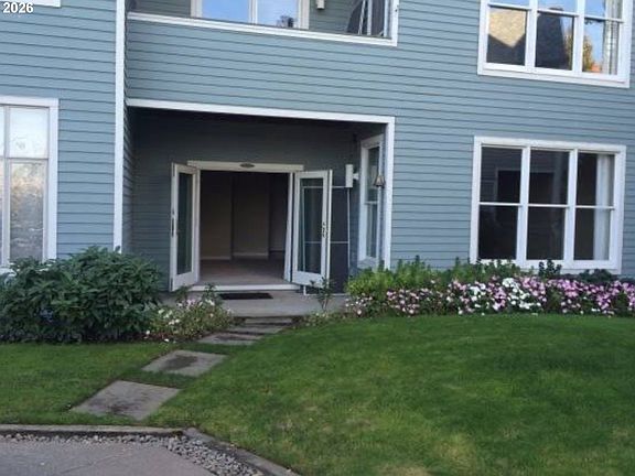 3rd image of 1630 S Harbor Way