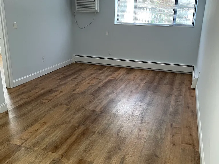 517 Hancock St #11 — Photo 1