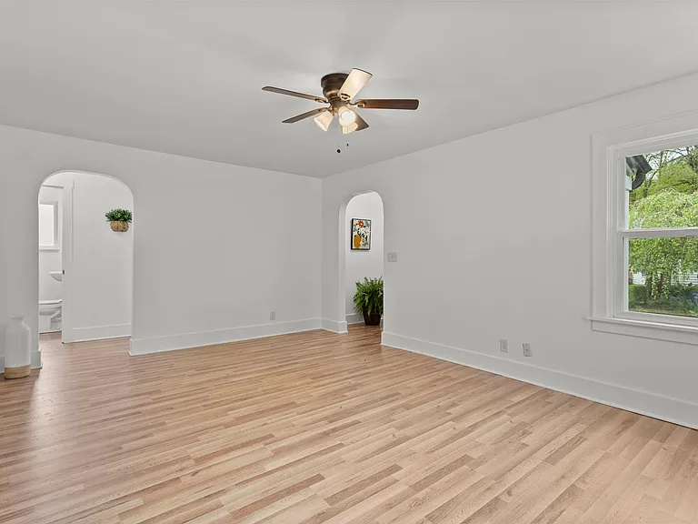 1346 NW Couch St — Photo 16