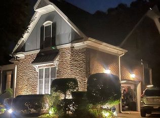 903 Rockglen Ct, Chesapeake, VA 23320