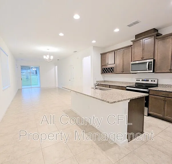 4354 Davos Dr — Photo 4