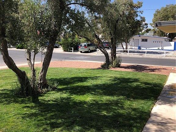 4th image of 1504 La Jolla Ave
