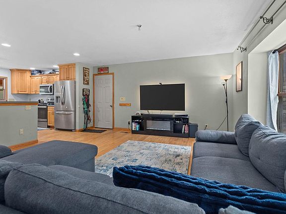 5th image of 1811 WHISPERING PINE DRIVE