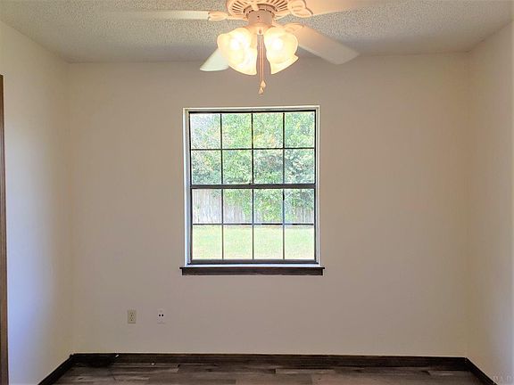 4th image of 4951 Lanett Dr