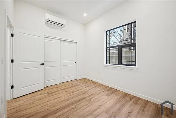 5139 Wayne Ave — Photo 16