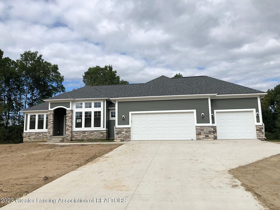 1st image of 9645 Tobermory Dr