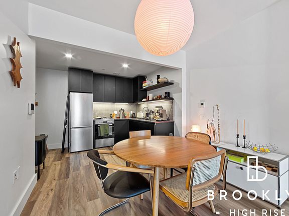 5th image of 26 Quincy St #4E