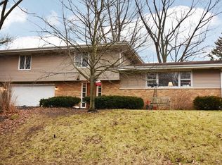 10414 W 134th St, Palos Park, IL 60464