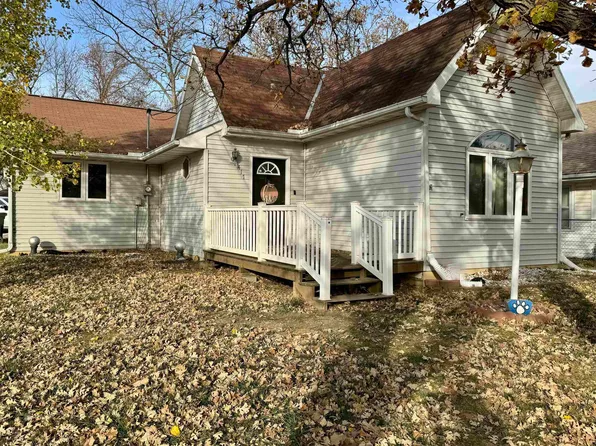 417 Ash St, Moville, IA 51039