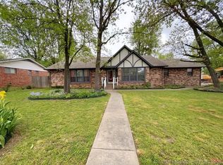 809 Janet St, Tahlequah, OK 74464