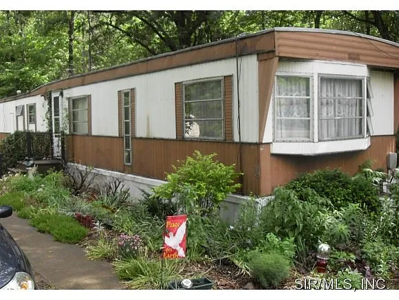 101 E Pocahontas Rd photo 1