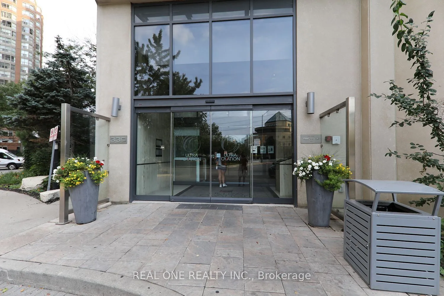 2 bed, $2,600 — Photo 1